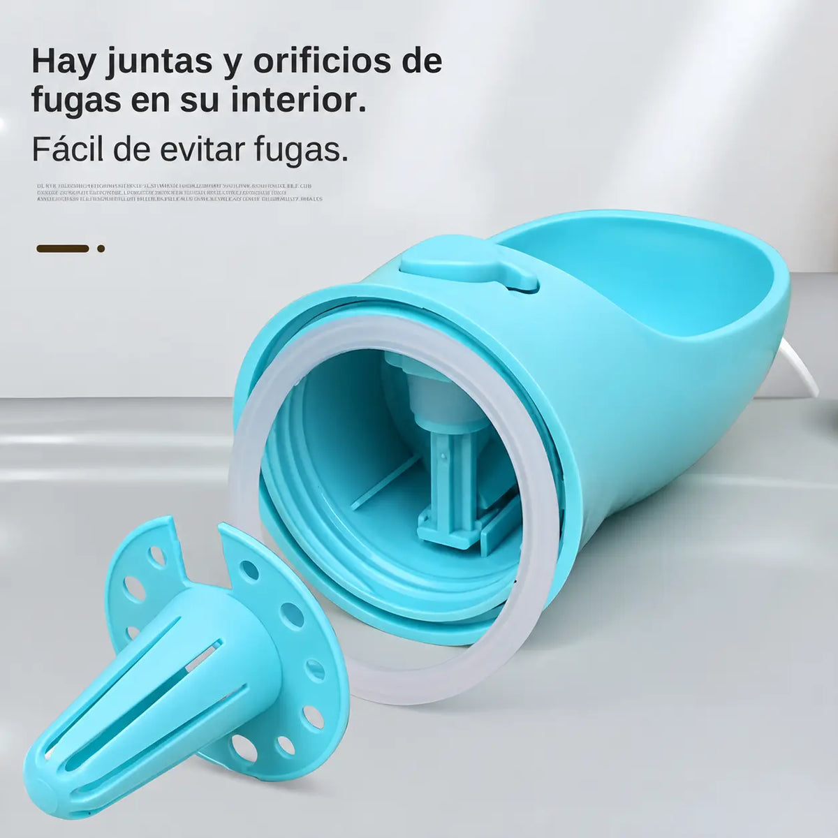 PetGo – Botella Portátil de Agua y Comida para Perros y Gatos